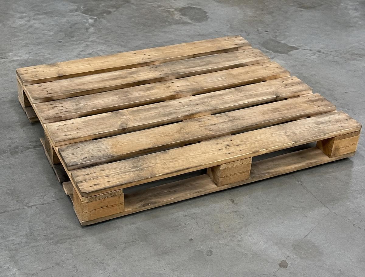 Recycled 48 x 40 wooden pallet